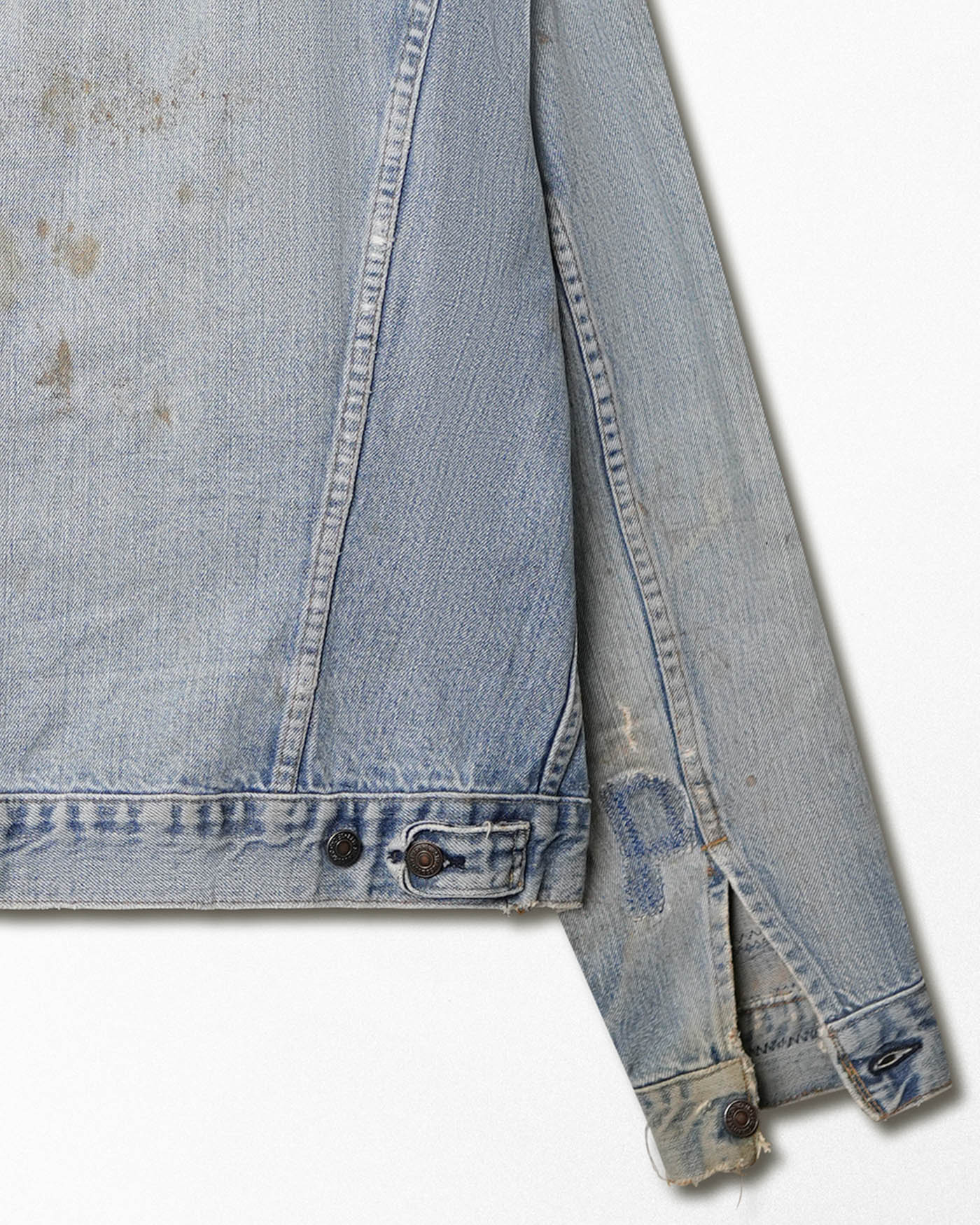 LEVI'S TYPE 3 LIGHT WASH DENIM JACKET WITH REPLACED COLLAR