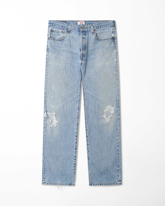 LEVI'S 501 LIGHT WASH DISTRESSED JEANS