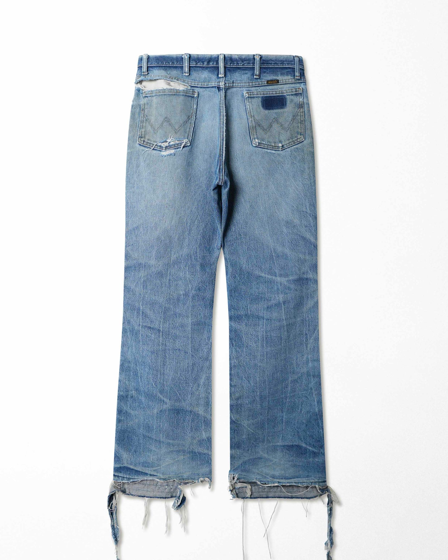 WRANGLER MID-WASH DISTRESSED JEANS