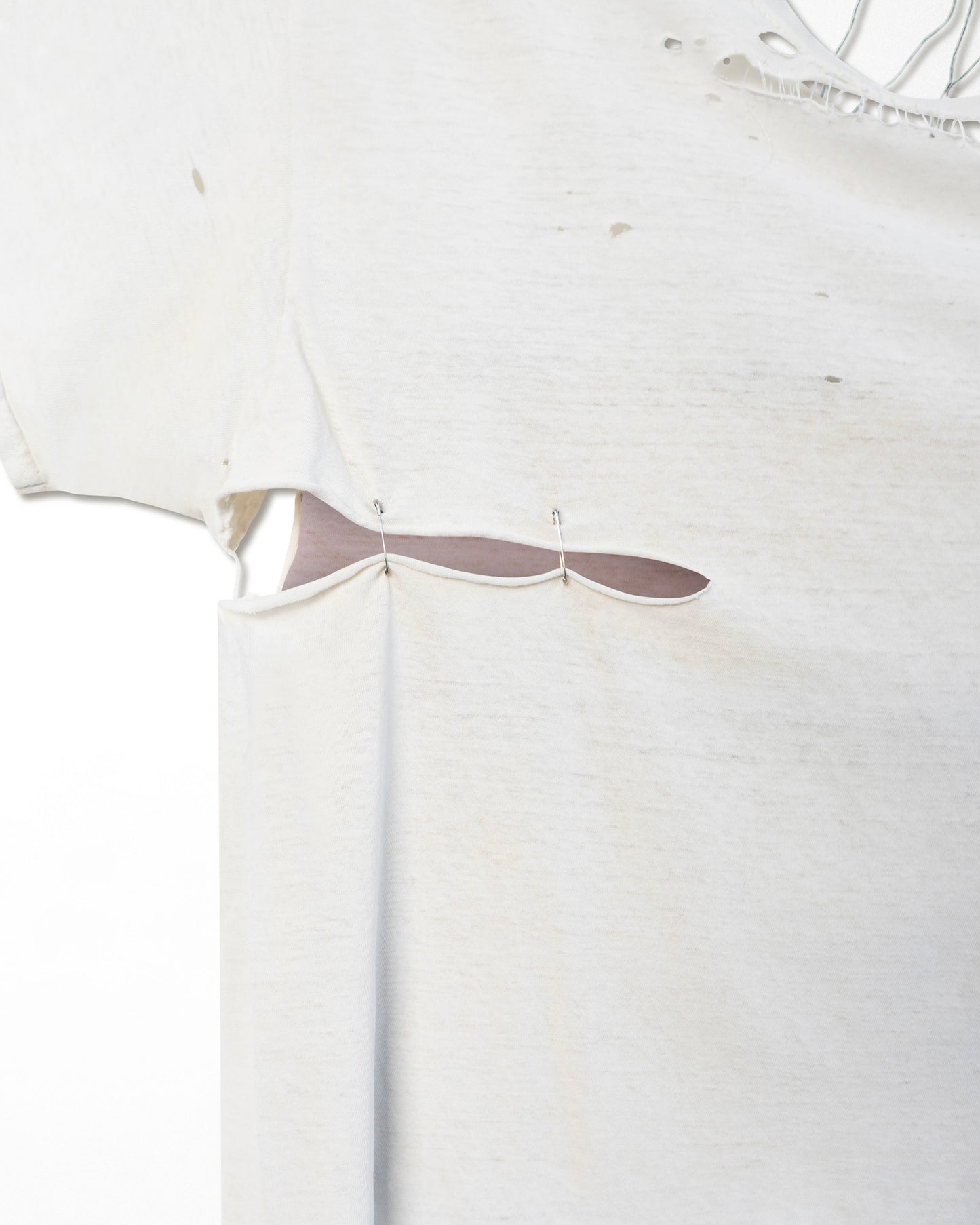 HANES WHITE THRASHED T-SHIRT