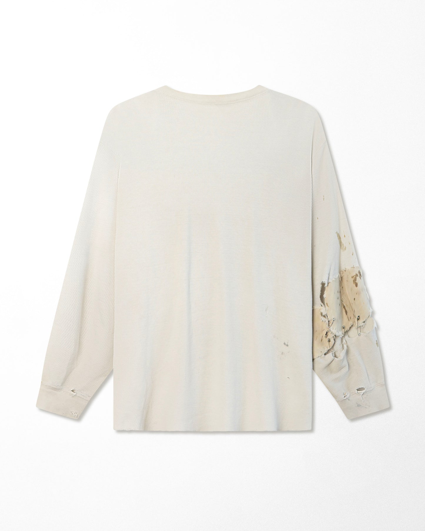 WHITE STAINED DISTRESSED THERMAL SWEATER