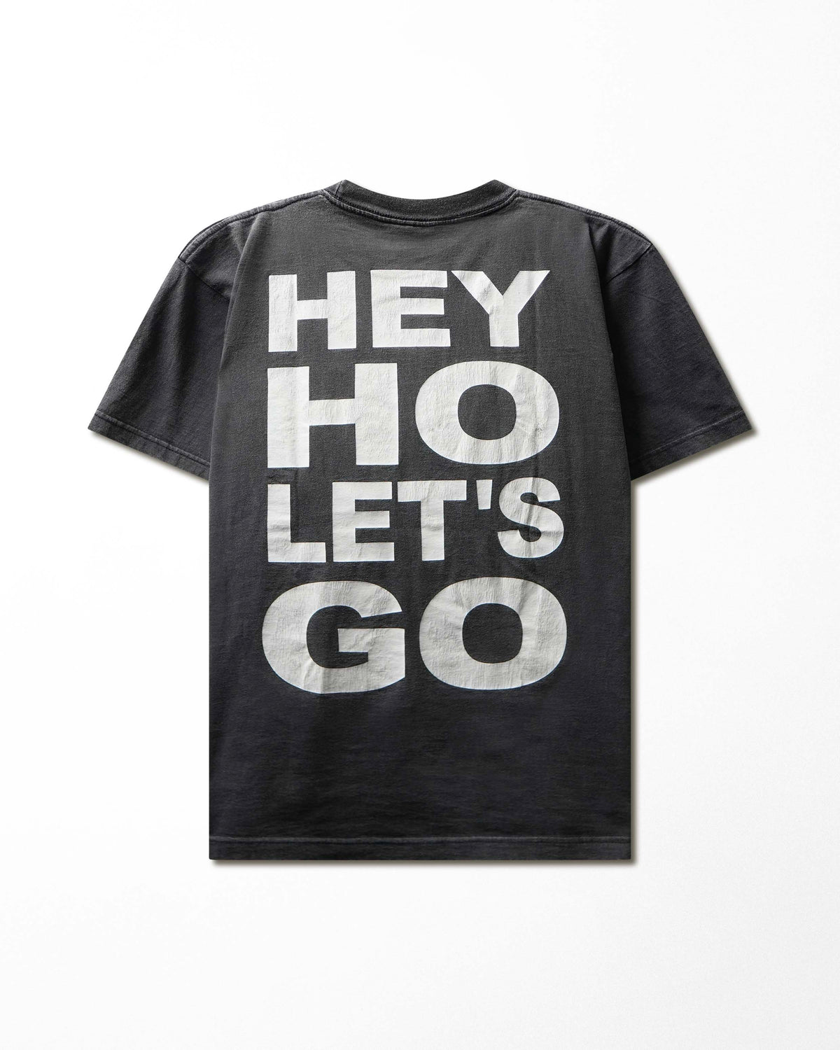 Vintage Fan Shirt "Ramones Hey Ho Let's Go" Black Faded T-Shirt - product view 3