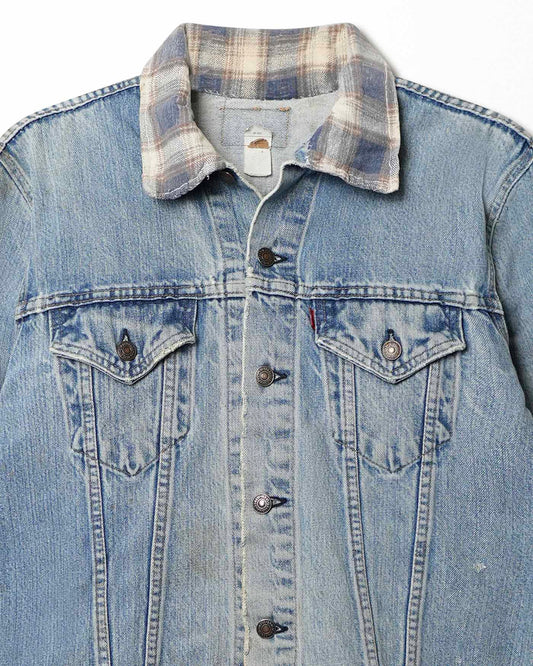 LEVI'S TYPE 3 LIGHT WASH DENIM JACKET WITH REPLACED COLLAR