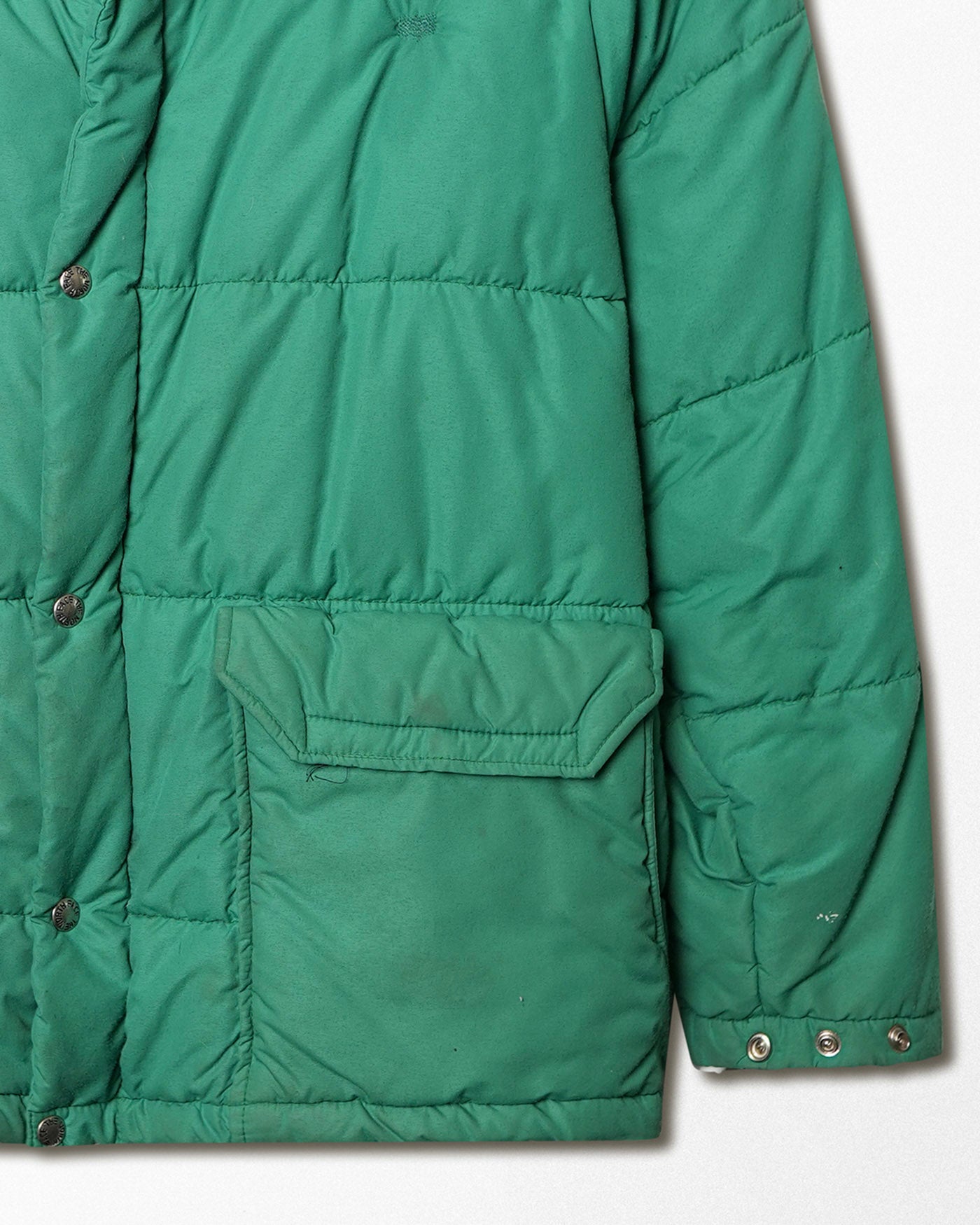 THE NORTH FACE GREEN PUFFER JACKET