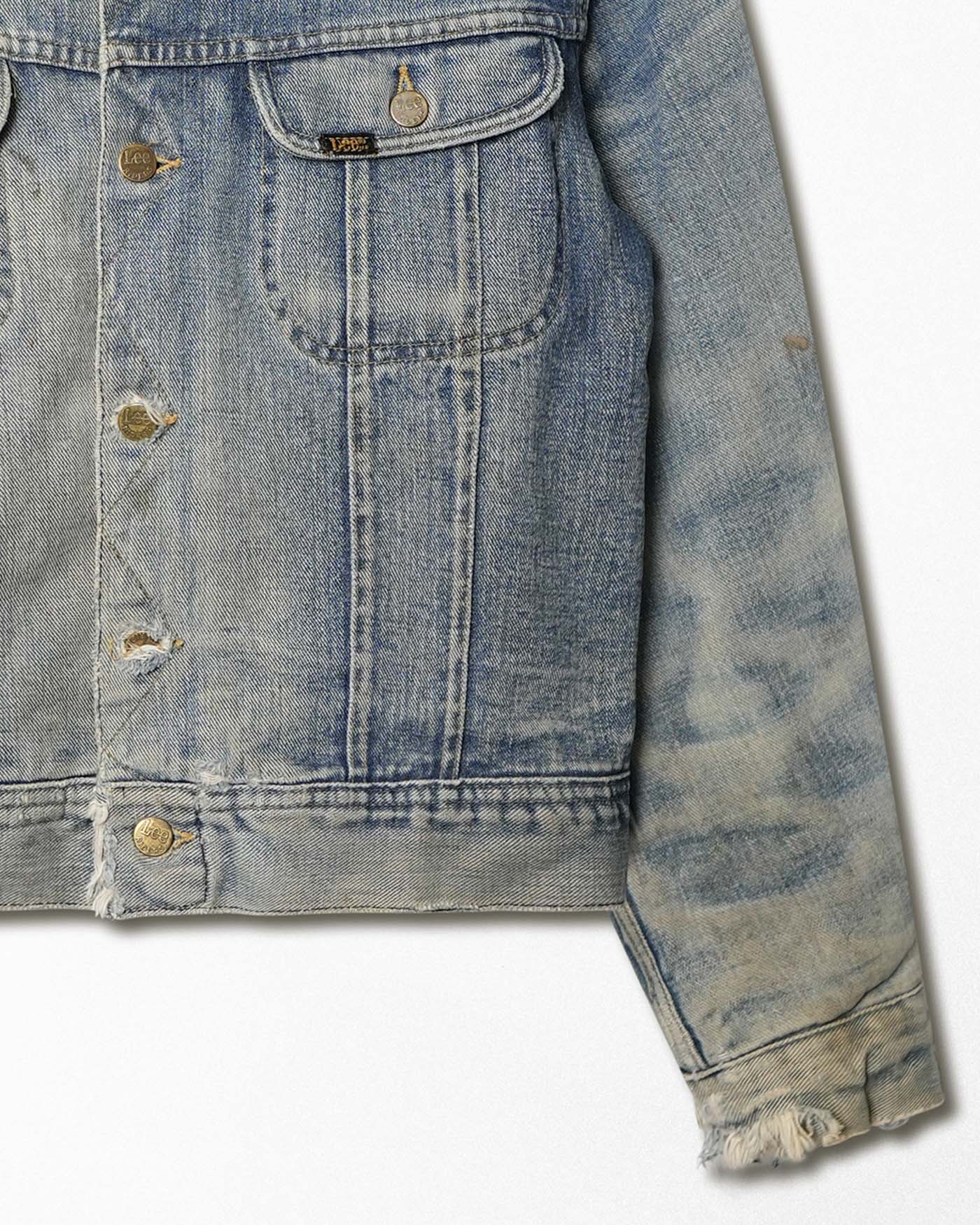 LEE STORM RIDER MID-WASH FADED DISTRESSED DENIM JACKET