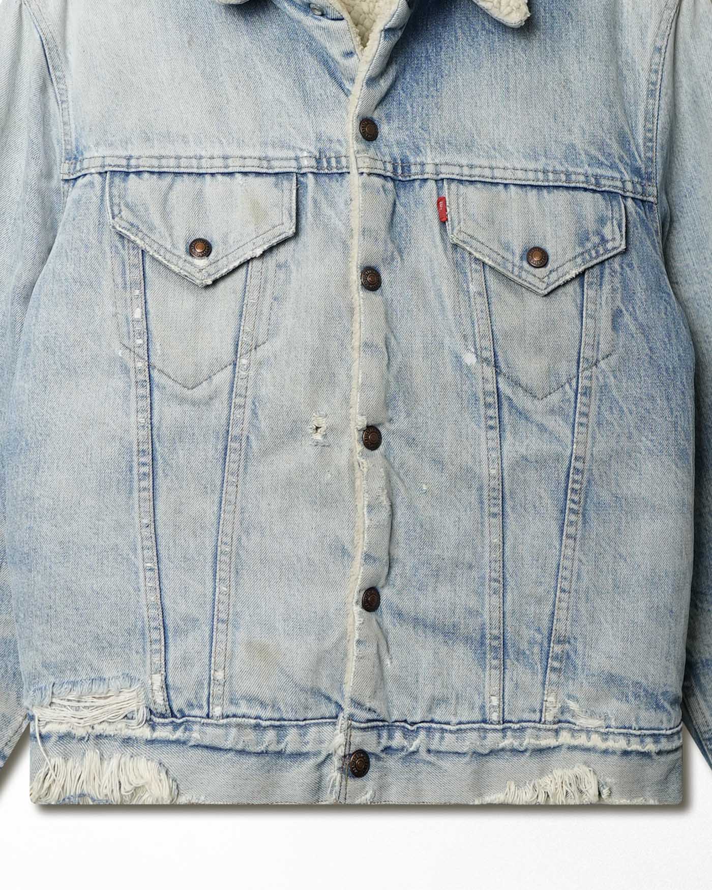 LEVI'S LIGHT WASH DENIM SHERPA JACKET