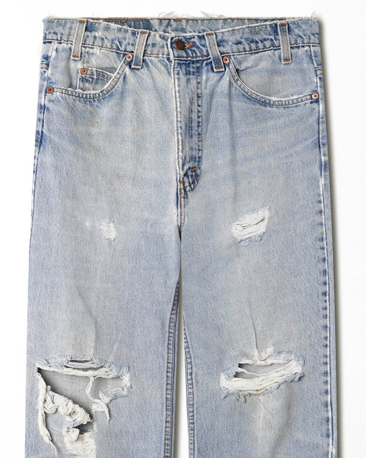 LEVI'S 517 LIGHT WASH DISTRESSED JEANS