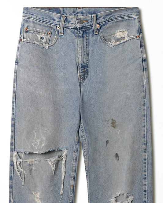 LEVI'S 550 LIGHT WASH DISTRESSED JEANS
