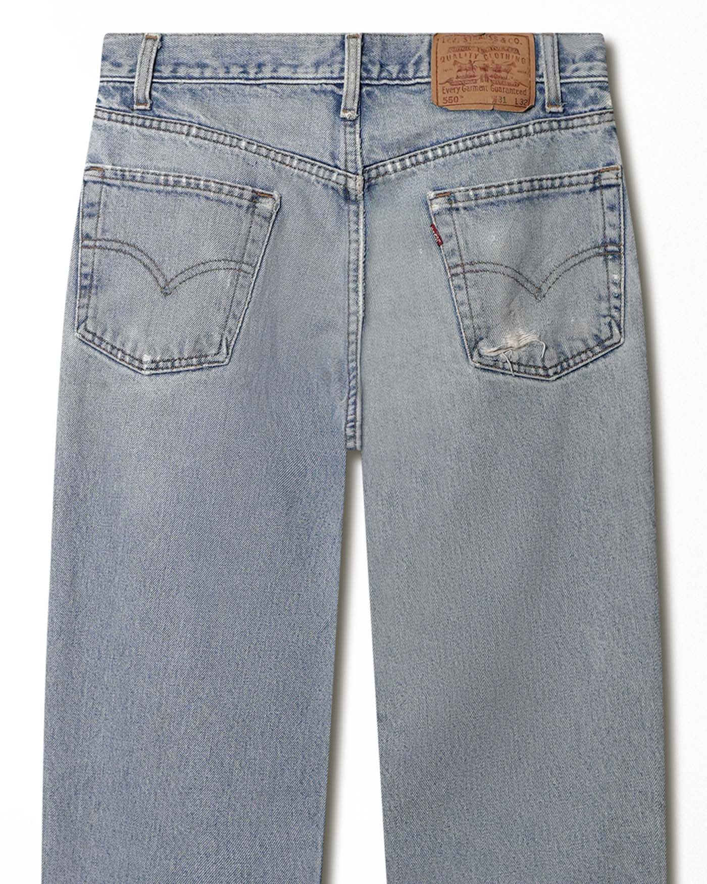 LEVI'S 550 LIGHT WASH DISTRESSED JEANS
