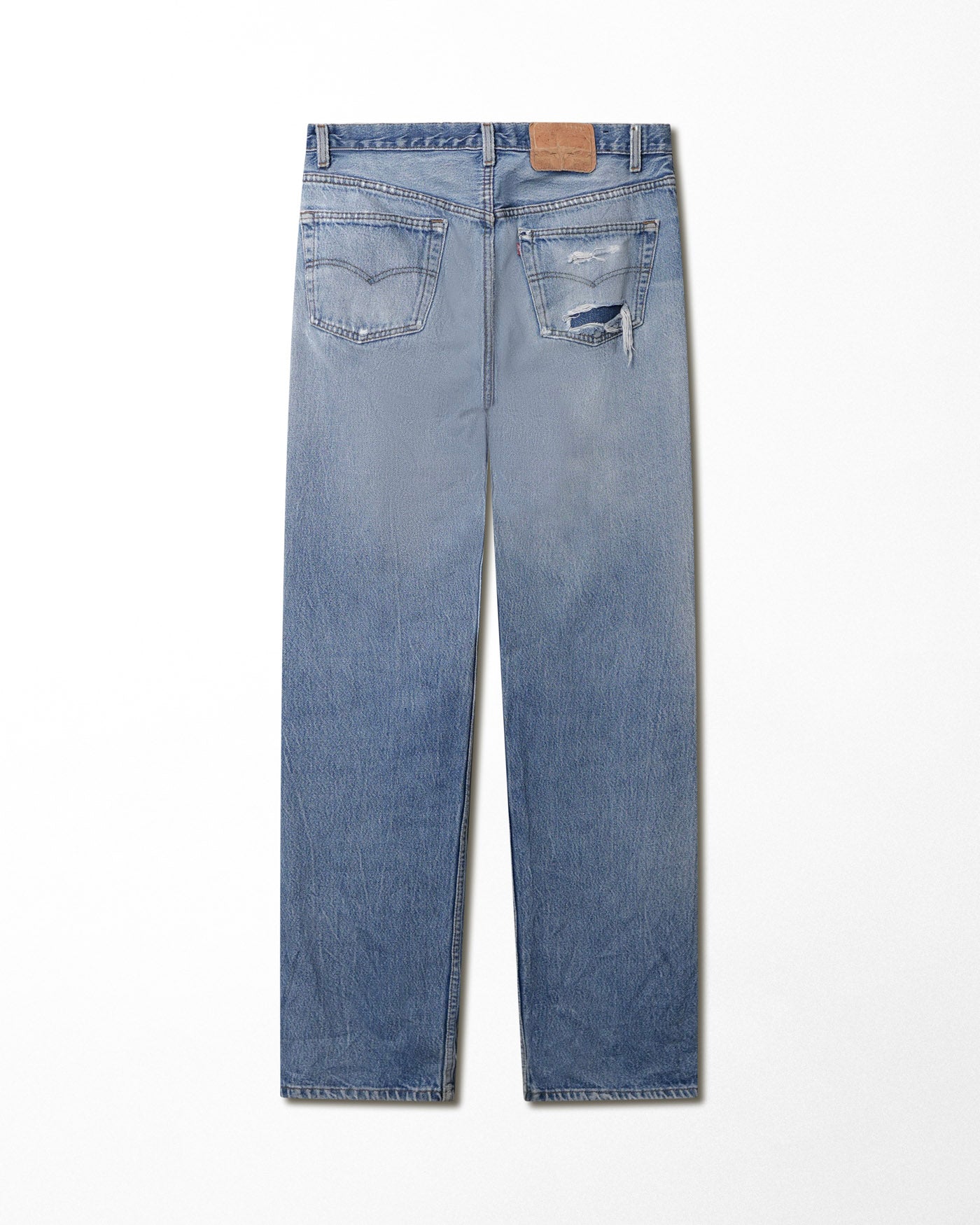 LEVI'S 501 LIGHT WASH DISTRESSED JEANS