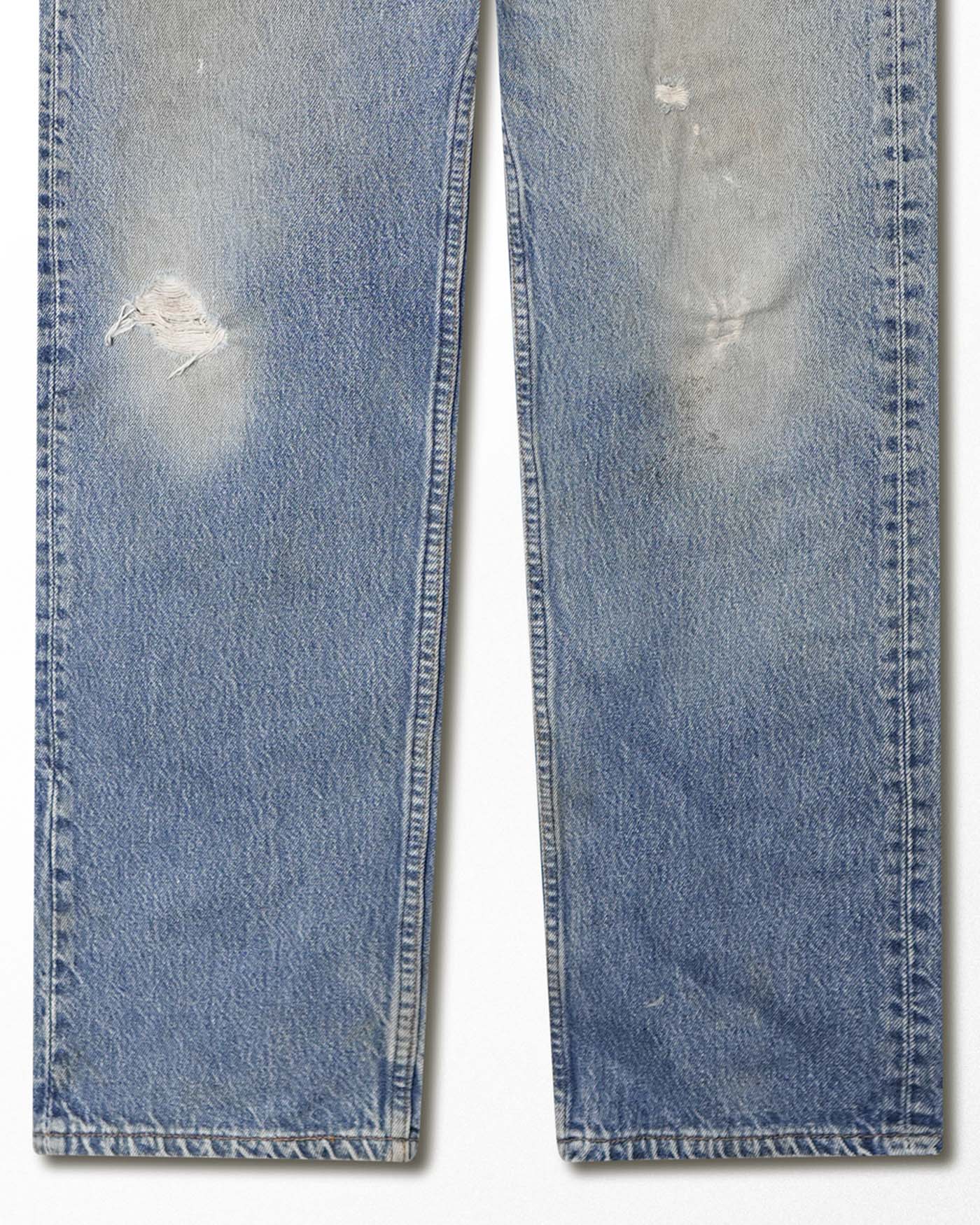 LEVI'S 501 MID-WASH JEANS