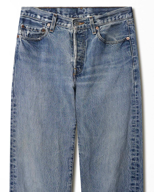 LEVI'S 501 MID-WASH JEANS