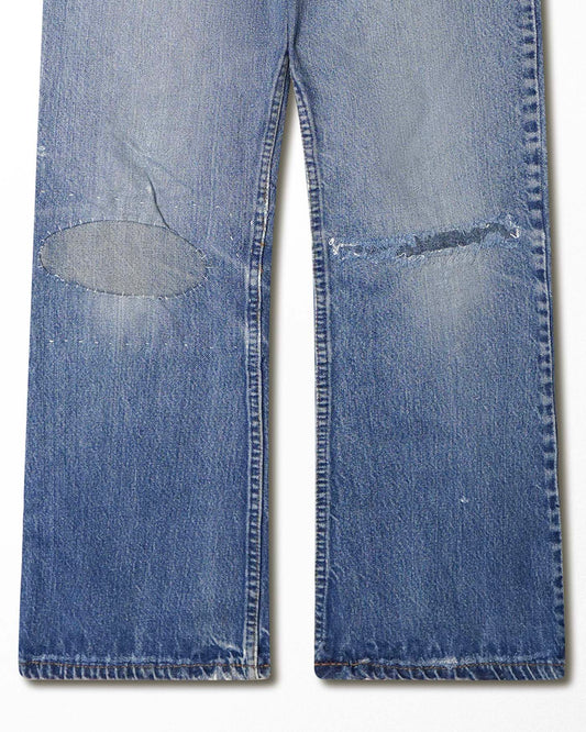LEVI'S 517 MID-WASH FLARED JEANS