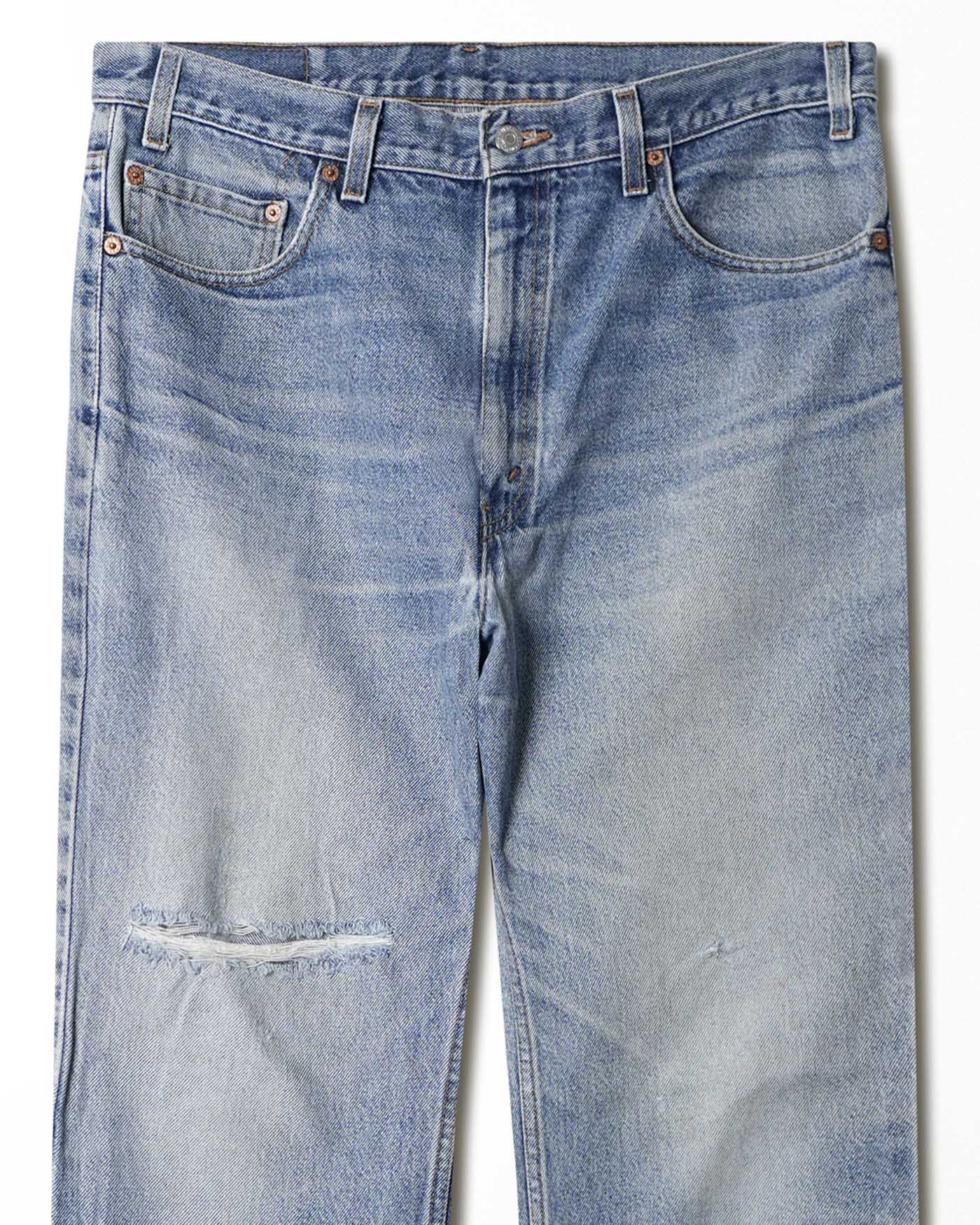 LEVI'S 517 MID-WASH FADED DISTRESSED JEANS