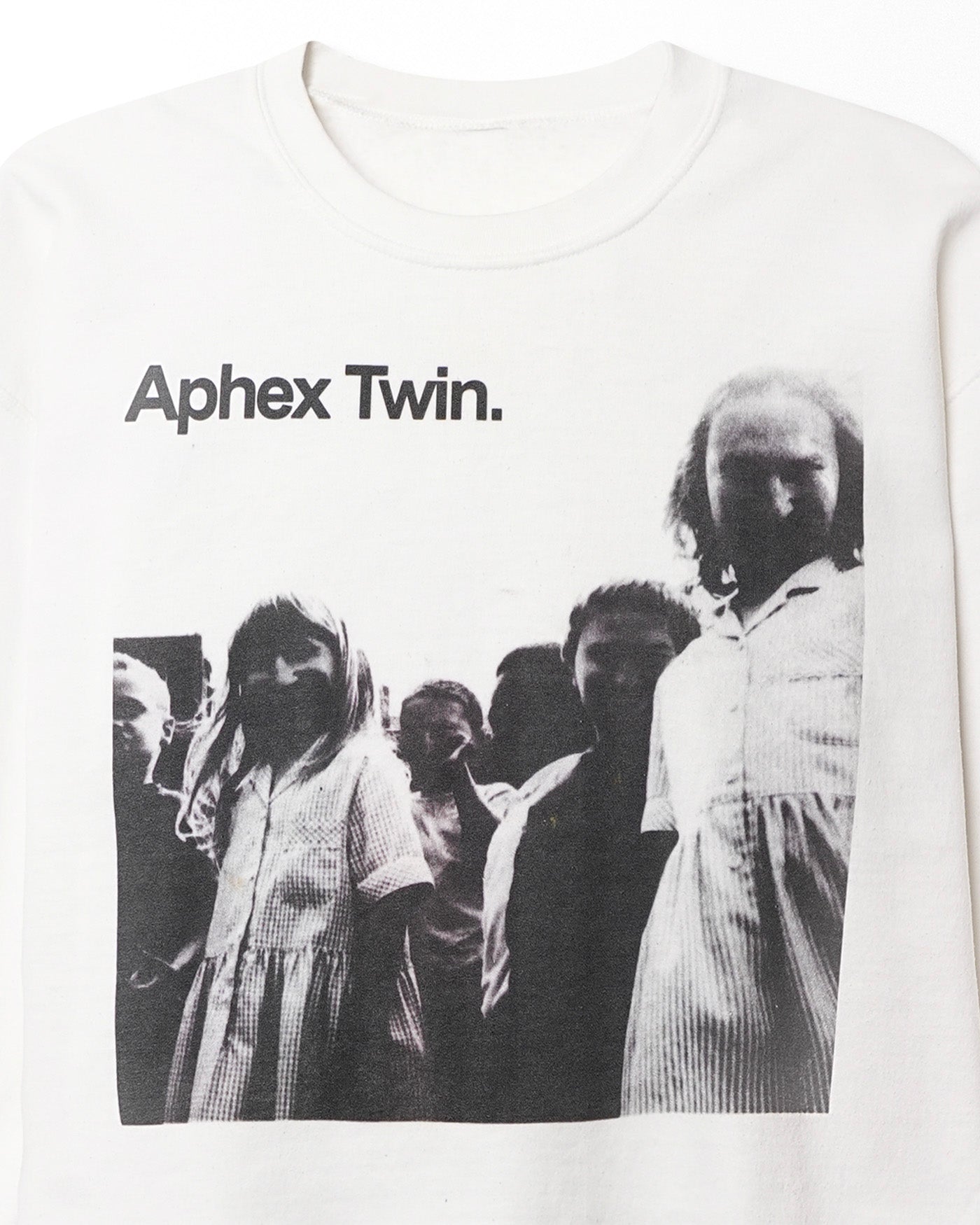 "APHEX TWIN" WHITE CROPPED SWEATER