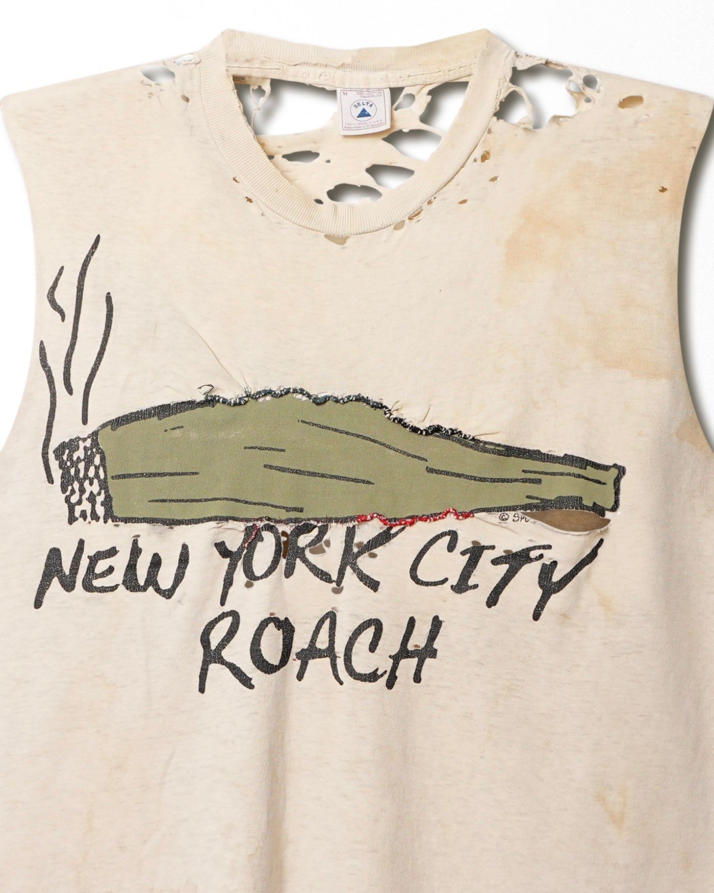 DELTA "NEW YORK CITY ROACH" WHITE DESTROYED SLEEVELESS T-SHIRT