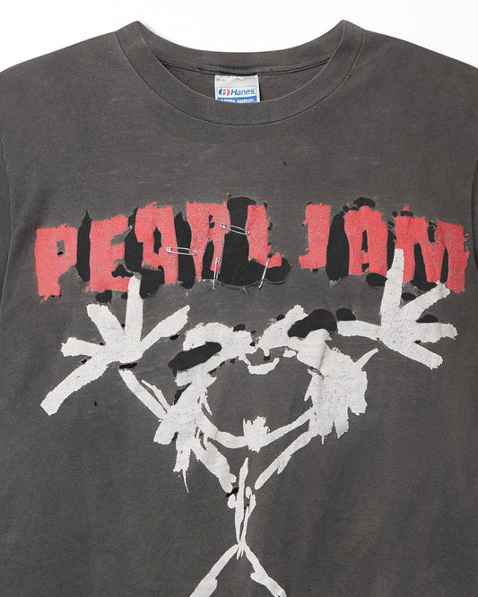 HANES "PEARL JAM ALIVE" BLACK DISTRESSED T-SHIRT