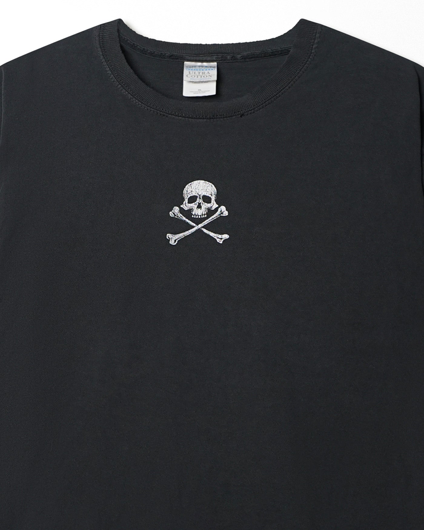 GILDAN "PIRATES" BLACK LONG SLEEVE T-SHIRT