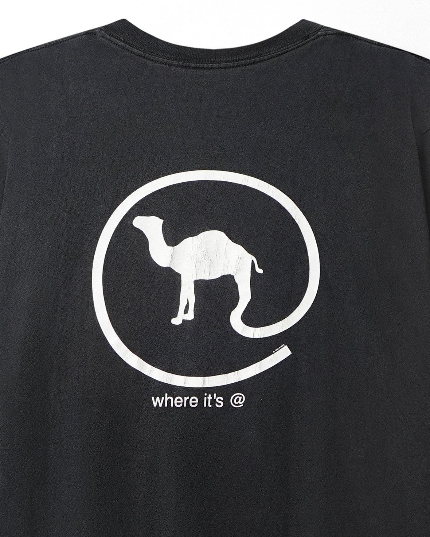CAMEL BLACK FADED POCKET T-SHIRT